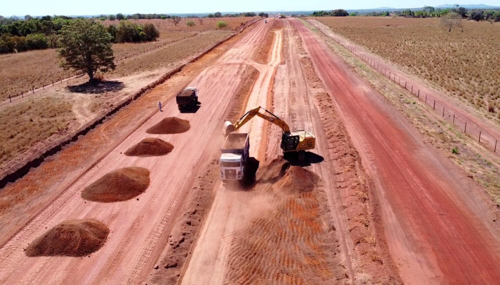 Com as obras da TO-365 a todo o vapor, o sonho está sendo concretizado após várias promessas infundadas. Agora sai enfim, a tão esperada rodovia asfaltada para o Trevo da Praia