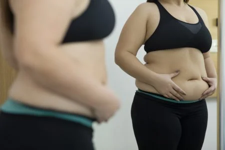 Nutricionista indica 7 hábitos para diminuir gordura na barriga