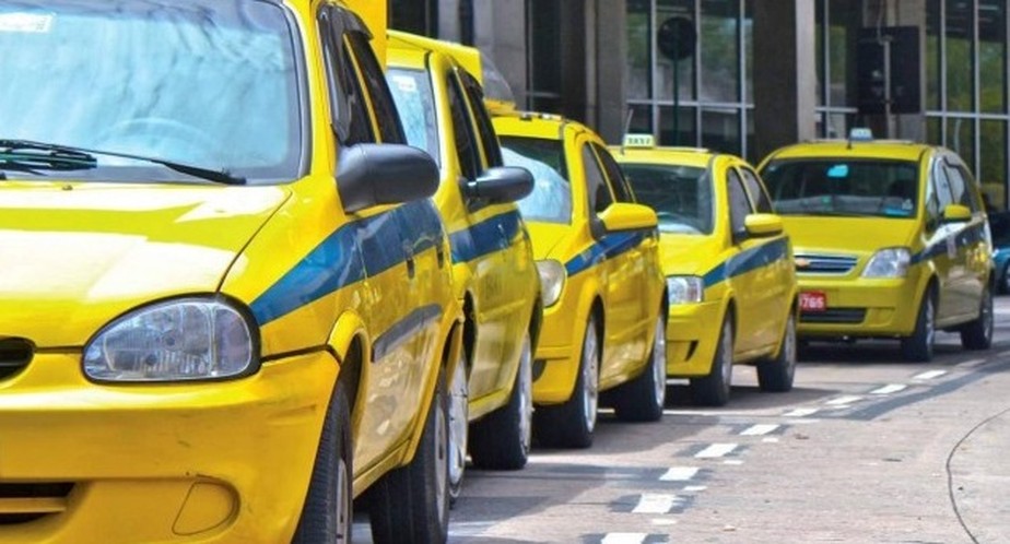 Auxílio para taxista: 301.505 motoristas poderão receber o benefício em 16 de agosto