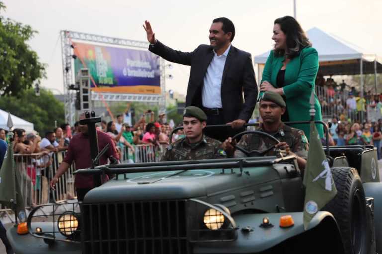 Governador Wanderlei Barbosa participa do Desfile de 7 de Setembro em alusão ao Bicentenário da Independência