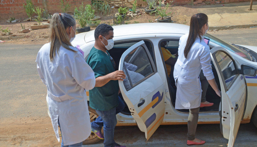 Mais de 150 pacientes do HGP recebem tratamento médico em casa