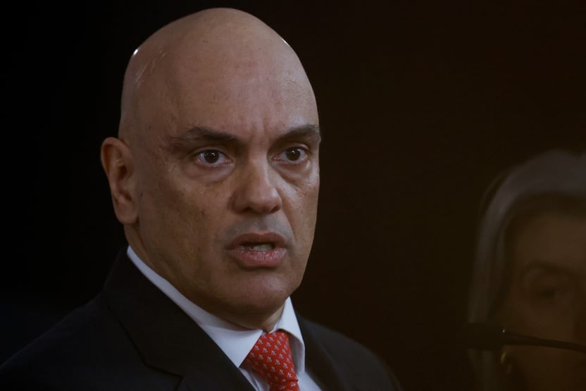 Alexandre de Moraes pede trégua às campanhas de Lula e Bolsonaro