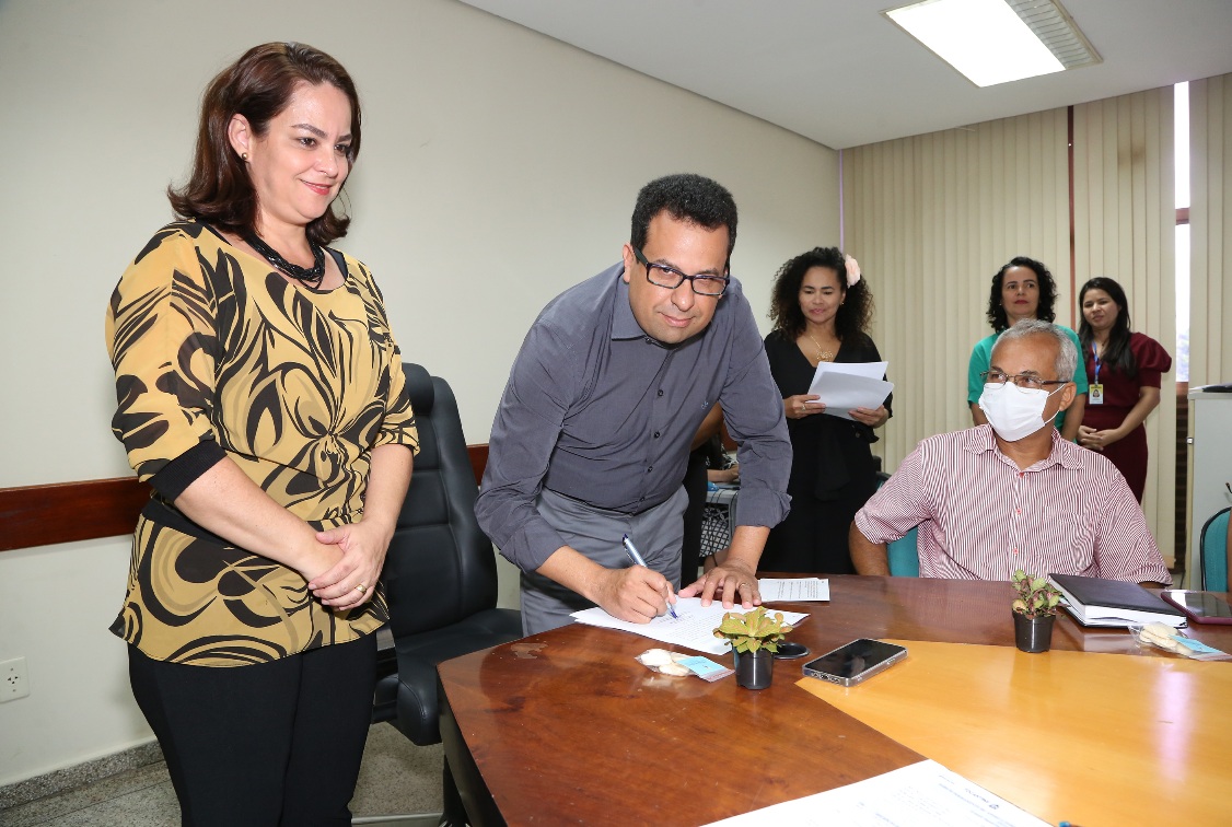 Novos membros do Fórum Estadual Permanente de Apoio à Formação Docente do Estado do Tocantins tomam posse para o biênio 2022/2024