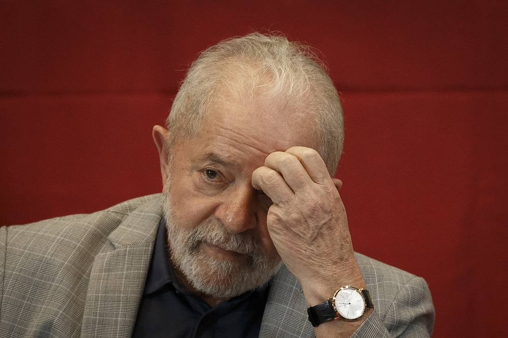 Oposição fortalecida no Congresso, população dividida e Orçamento engessado: As pedras no caminho de Lula