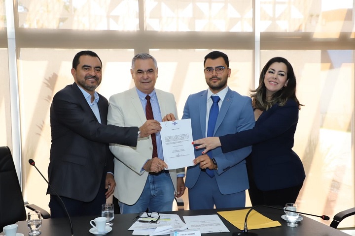 Governador Wanderlei Barbosa prestigia posse  da nova diretoria do Sebrae