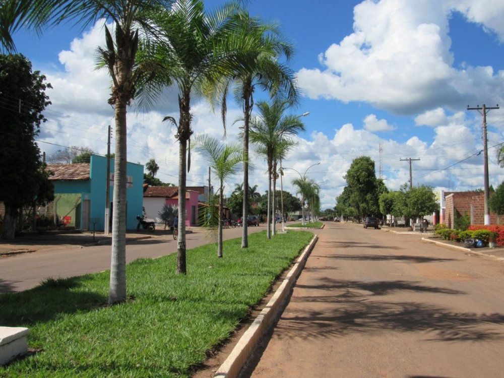 Idoso é morto a pauladas na praça de Cariri do Tocantins