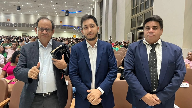 Deputado Eli Borges participa da abertura do Congresso da Mocidade das Assembleias de Deus em Gurupi