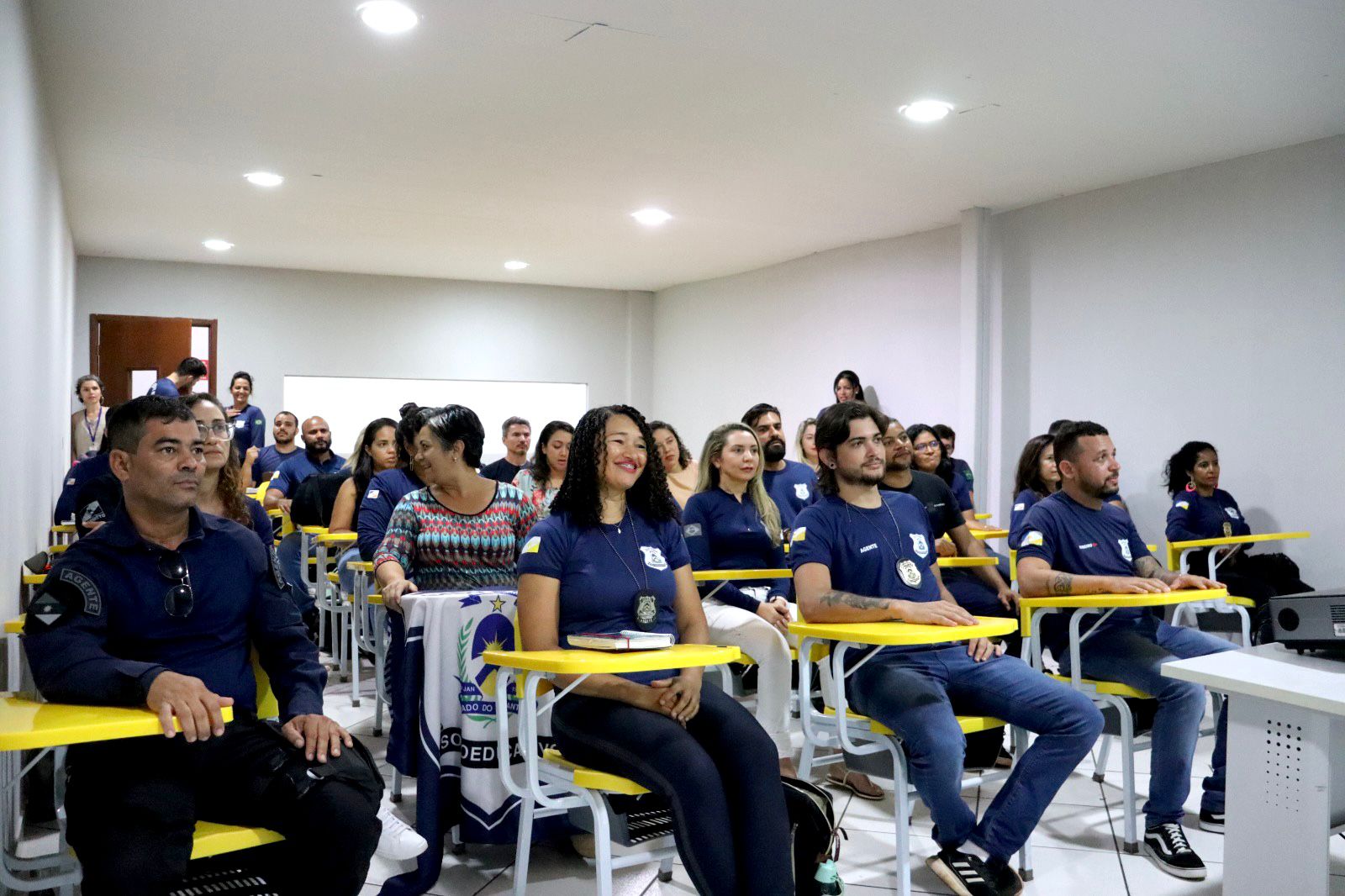 Servidores dos Sistemas Penal e Socioeducativo participam do curso de inteligência emocional em parceria com a Febracis