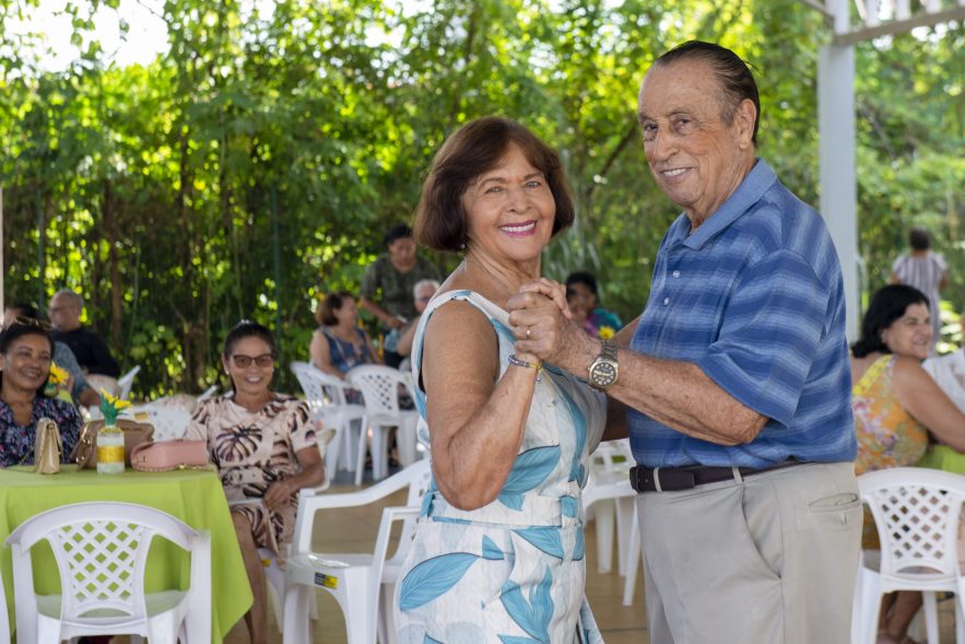 Café da manhã celebra aniversariantes do quadrimestre no Parque da Pessoa Idosa