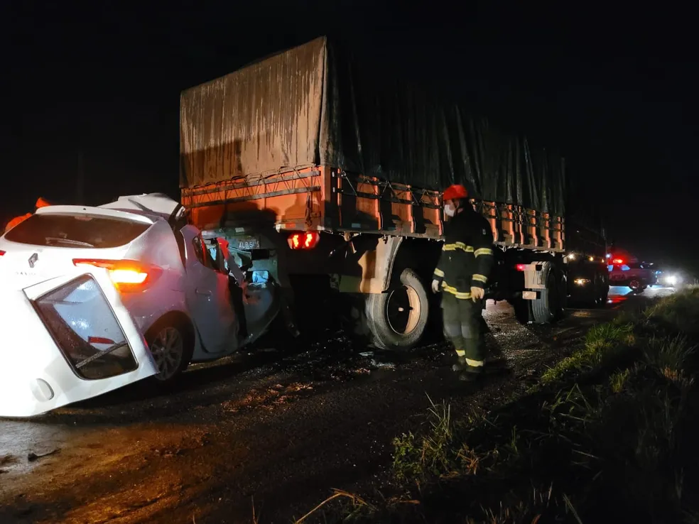 Caminhoneiro suspeito de causar morte de diretor da AL ao dormir no volante ganha liberdade e tem direito de dirigir suspenso