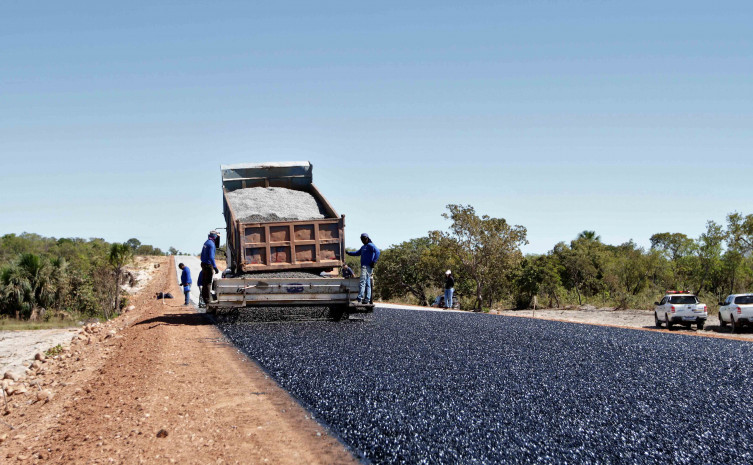 Governo do Tocantins gera desenvolvimento econômico e fortalece o turismo no Jalapão com a pavimentação da TO-247