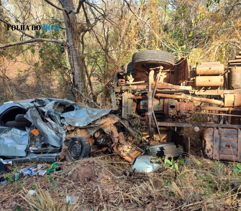 Três crianças, sendo um bebê, morre  em acidente de trânsito no norte do Tocantins