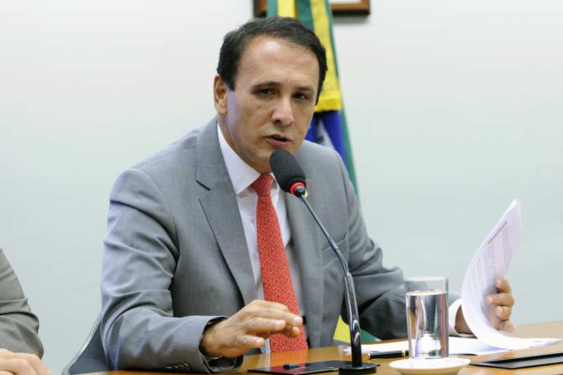 PL do Deputado Carlos Gaguim é Aprovado na CCJC