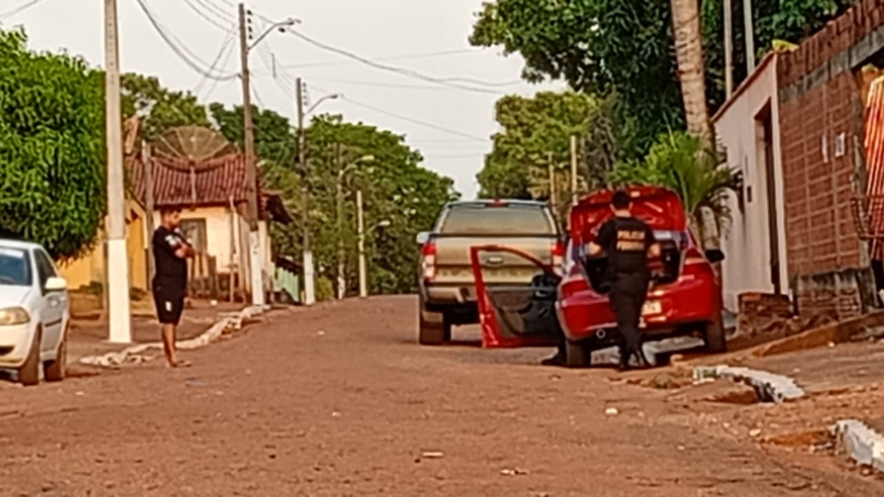 As véspera da eleição, Polícia Federal realiza operação de busca e apreensão na residência do candidato à reeleição Clayton Paulo em Nazaré por possível compra de votos